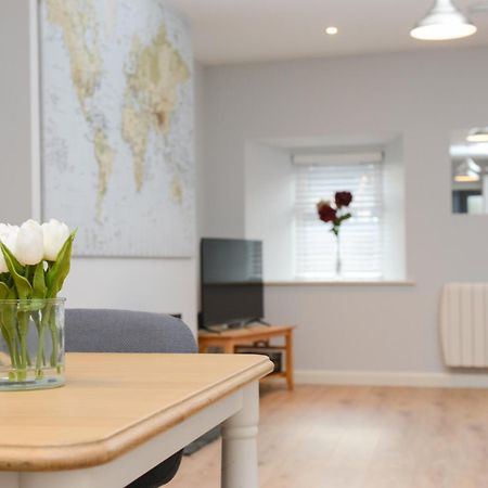 The Red Keep Fab Location - Two Bed - Two Bathrooms -Townhouse Galway Buitenkant foto
