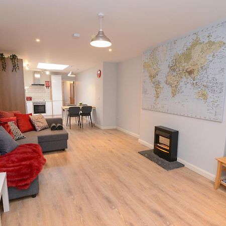 The Red Keep Fab Location - Two Bed - Two Bathrooms -Townhouse Galway Buitenkant foto