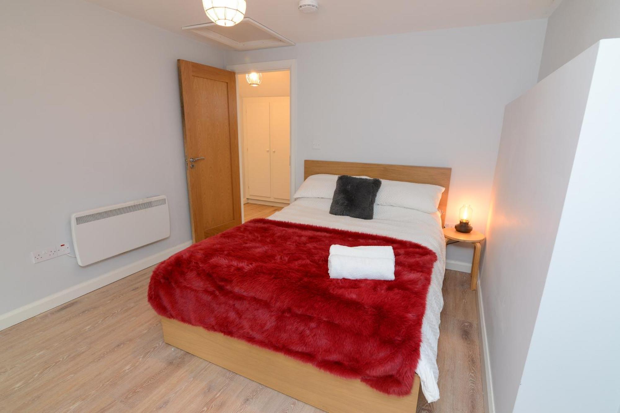 The Red Keep Fab Location - Two Bed - Two Bathrooms -Townhouse Galway Buitenkant foto