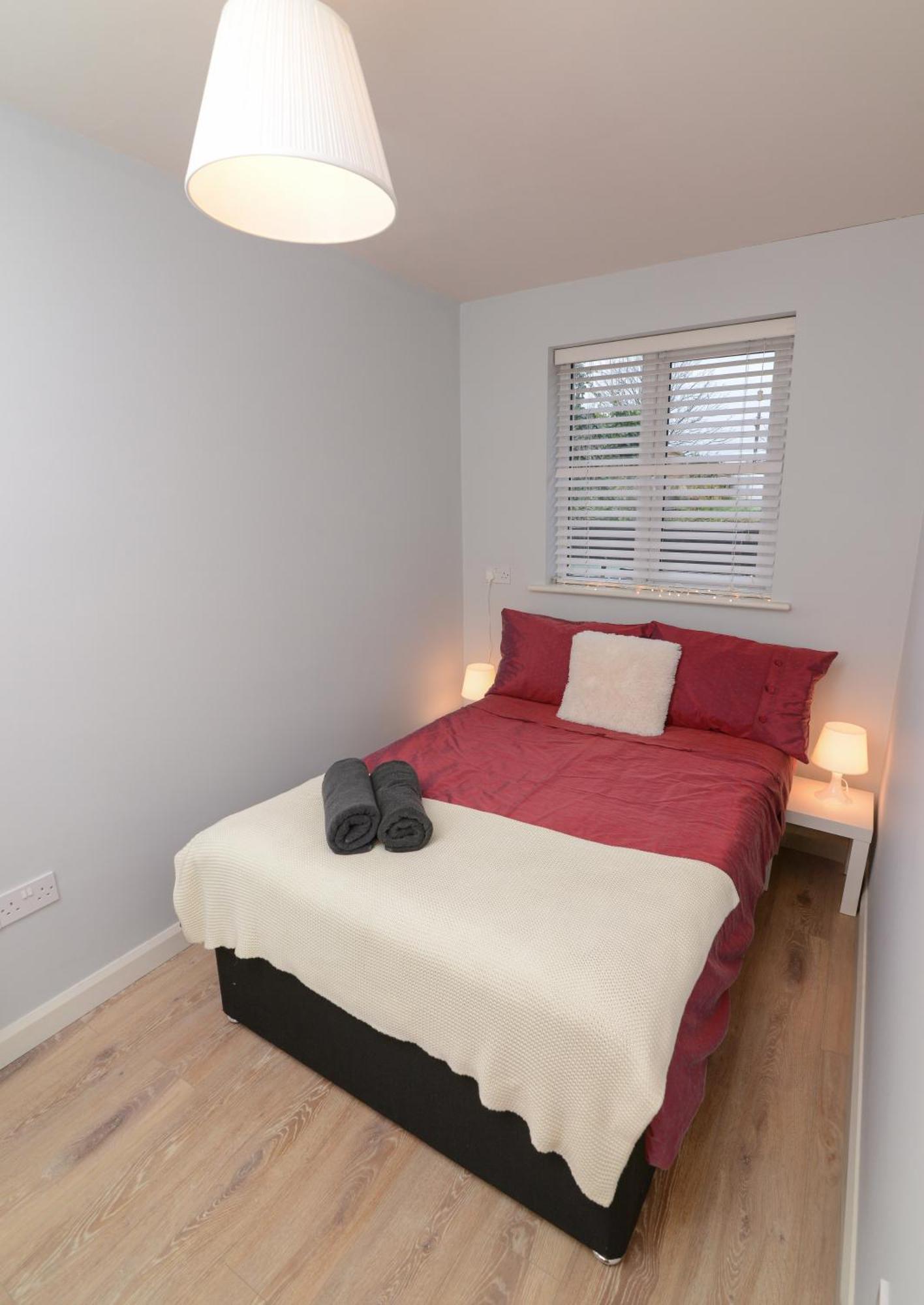 The Red Keep Fab Location - Two Bed - Two Bathrooms -Townhouse Galway Buitenkant foto